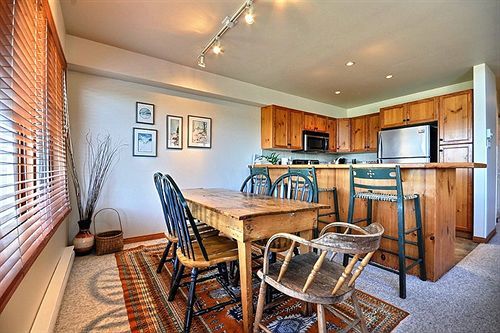 Les Haut Bois Condominiums - Tremblant Sunstar Монт-Тремблант Екстериор снимка